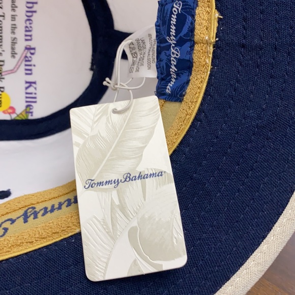 🔥2/$60🔥TOMMY BAHAMA 🍹🌴 - Picture 7 of 9